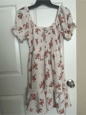 Inspired Hearts | Dresses | Inspired Hearts Green Floral Maxi Dress Size  Small | Poshmark